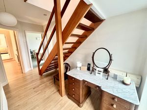 Photo 16- click for photo gallery